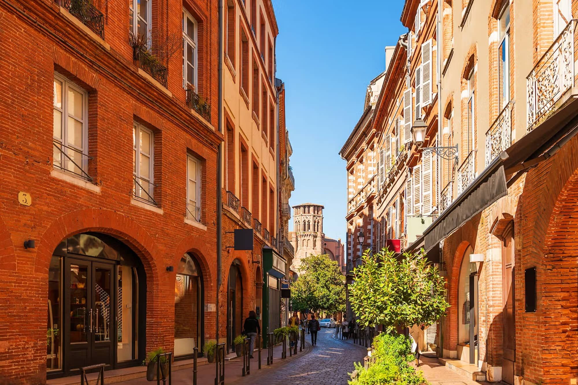 Waar kun je voetballen in Toulouse?